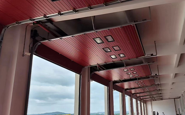 天祝工业翻板门