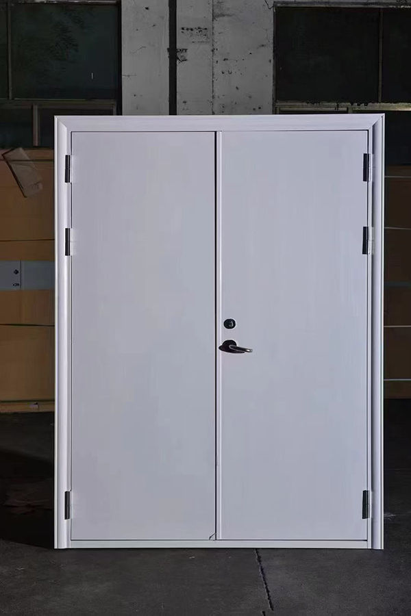 酒店项目完成公共区域天祝防火门布设